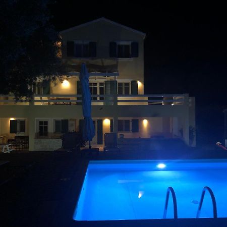 Villa Elaia Suites & Apartments No.4 Ґайос Екстер'єр фото