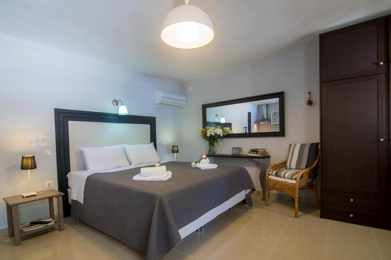 Villa Elaia Suites & Apartments No.4 Ґайос Екстер'єр фото