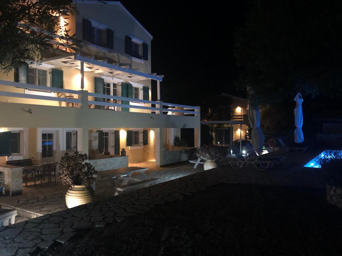 Villa Elaia Suites & Apartments No.4 Ґайос Екстер'єр фото